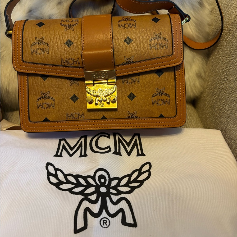 Brown Leather Shoulder Bag with Gold Accents